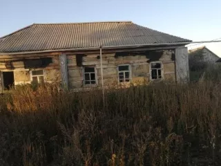 Жилой дом, площадью 43,1 кв.м., кадастровый номер – 58:15:0380101:490, земельный участок, площадью 500 кв.м., кадастровый номер – 58:15:0380101:79, по адресу: Пензенская область, Лопатинский район, с. Старый Карлыган, ул. Центральная, дом 13. Техническое состояние дома не удовлетворительное…