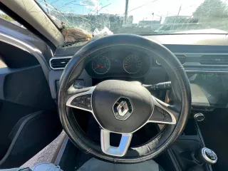 Renault Duster 2021 легковой автомобиль марки: RENAULT, модель: DUSTER HSREE4, год выпуска: 2021 г., идентификационный номер (VIN): X7LHSREE467349360. Ознакомление с регламентом проведения торгов, проектом договора купли-продажи имущества, бланками договора о задатке, характеристиками продаваемого…