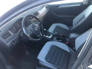 Volkswagen Jetta, 2011. Автомобиль марки VOLKSWAGEN, модель Jetta, 2011 г.в., VIN-номер WVWZZZ16ZBM111850. Ознакомление с имуществом, описанием, составом и характеристиками, производится по месту нахождения имущества. Иная информация и согласование осмотра имущества, в рабочие дни, в рабочее время…
