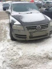 Автомобиль марки Volkswagen модель Touareg 2005 г.в. VIN-номер WVGZG77L35D073516, является предметом залога по кредитному обязательству.
