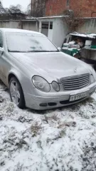 Mercedes-Benz E-200 Kompressor, 2003 года выпуска, VIN WDB2110421A238489, белый, бензиновый двигатель 1.8 л (163 л.с.), госномер T9I9EK09 (не на ходу).