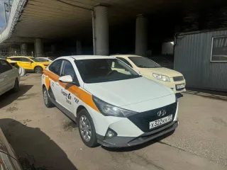 Hyundai Solaris 2021, 123 лс, 300000 км, АКПП, автомобиль Hyundai Solaris (VIN: Z94K241CBNR328991).