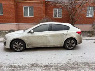Chevrolet Cruze 2014 Автомобиль CHEVROLET KL1J CRUZE, VIN: XUFJA6889E3036287, год выпуска 2014. Автомобиль на ходу (чек горит, присутствует течь масла и антифриза).