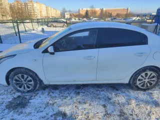 Kia Rio 2018 года выпуска, VIN: Z94C241AAJR060731.