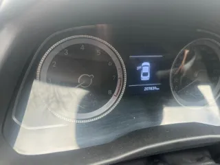 Hyundai Sonata 2020, седан, госномер Х591УМ12, VIN XWEL3416BM0002682, белый цвет. Разбиты крышка багажника и задний бампер. Находится по адресу: РМЭ, г. Йошкар-Ола, ул. Эшкинина, д. 6а. Объем двигателя 1999 см³, мощность 110 кВт (149,6 л.с.), год выпуска 2020. Автомобиль обременен залогом в пользу…