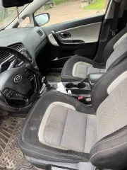 Kia Ceed, 2013 года, 129 лс, 254729 км, АКПП Марка, модель ТС: KIA JD (Cee'd) Ид.№ (VIN): XWEHN512BE0017345 Тип ТС: легковой универсал Категория ТС: В/М1 Год изготовления ТС: 2013 Кузов (кабина, прицеп): XWEHN512BE0017345 ПТС 39 НТ 345274