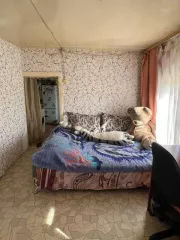 Жилое здание, назначение: Жилое, кадастровый номер 64:14:230101:942. Долевая собственность, размер доли 1/5. Расположено по адресу: Россия, Саратовская область, р-н Ивантеевский, с. Арбузовка, ул. Булычевская, д. 29. Площадь 42.2 кв. м. Ограничение прав и обременение объекта недвижимости не…