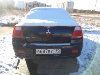 Mitsubishi Galant 2.4 2007 года, VIN: MBSRDJ1A7E704586, госномер B687BУ40, цвет черный.