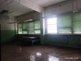 Нежилое помещение 646.8 кв.м, Свердловская область, г. Нижняя Тура, ул. Скорынина, д. 17. Помещение № 1, назначение: нежилое; площадь - 646,8 кв.м.; этаж: 1; кадастровый номер 66:17:0809003:1176. Технические характеристики: этажность здания - 1, год постройки - 1969, площадь - 646,8 кв.м…