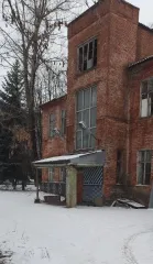 Нежилое здание 2316,1 кв.м и земельный участок 3536 кв.м, Московская область. Здание 2316,1 кв.м и земельный участок 3536 кв.м, расположенные по адресу: Российская Федерация, Московская область, м.о. Истра, г. Дедовск, ул. Больничная, д. 5, к. 1. Здание, назначение: нежилое, наименование: нежилое…
