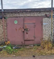 Гараж 19 кв. м, Ярославская область, г. Тутаев, ул. Строителей, НГСК "Автолюбитель-1", блок №8, бокс №5. Назначение: нежилое, количество этажей: 1. Кадастровый номер: 76:21:010203:417.