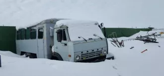 Камаз 4310, 1992 г.в., г/н В185ЕС 89, VIN КАБ43100031867556. Согласно акта осмотра, автомобиль не заводится, отсутствует АКБ, не работает КПП.