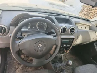Renault Duster 2014 Автомобиль марки: RENAULT DUSTER, VIN: X7LHSRDJN51430945, 2014 г.в. (состояние хорошее: видимых повреждений нет.)