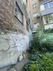 Нежилое здание мастерской, 105,2 кв. м, Красноярский край, объект недвижимого имущества – нежилое здание, общей площадью 105,2 кв. м, кадастровый номер 24:50:0000000:158062, расположенное по адресу: Россия, Красноярский край, г. Красноярск, ул. Сурикова, зд.3, здание мастерской Литера А3. Общая…