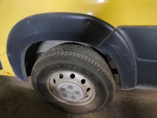 Автобус FST413 2013 года выпуска. Государственный регистрационный знак Н685КТ125. Категория D. Идентификационный номер (VIN) XUSFST413D0000021. Модель, № двигателя F1AE0481D 0559600. Кузов № FSA25000002495315. Цвет жёлтый. Мощность двигателя 120 л.с. (88 кВт), тип двигателя дизельный. Свидетельство…