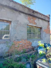 Сварочный цех 175,7 кв.м Хабаровский край Нежилое здание (сварочный цех) площадью 175,7 кв. м, кадастровый номер 27:13:0103001:41, местонахождение: Хабаровский край, Советско-Гаванский р-н, рп. Заветы Ильича, ул. Фабричная, д. 5. Регистрационный номер 655/А. Задаток - 795575 руб. Шаг - 31823…