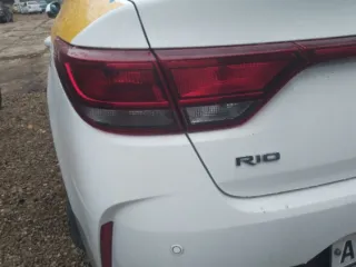KIA RIO 2021, 2021 года выпуска, VIN Z94C241ABMR228455.