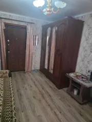 Комната 20.7 кв.м. Энгельс Саратовская обл. 1/3 доля комнаты в Энгельсе еще 1/3 доля комнаты в Энгельсе еще Жилое помещение, площадь 20.7 кв.м., адрес (местонахождение): Саратовская обл., г Энгельс, ул Молодежная, д 6, кв 147–152, комн. 150, 151, кадастровый (условный) номер: 64:50:021503:1151, вид…