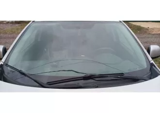 Легковой автомобиль, марка: MITSUBISHI ASX 1.6, год изготовления: 2014, VIN: JMBXNGA1WFE706109. Блокирует МКП, треснуло лобовое стекло, бампер справа нужно красить.