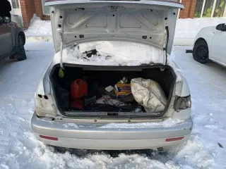 Toyota Corona Premio 2000 года, кузов ST2100051459, пробег 450000 км, автоматическая коробка передач, состояние не на ходу.