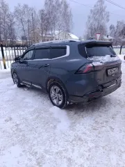 GEELY OKAVANGO 2024, VIN L6TVX1S65RY017014. На имущество наложены ограничения в виде запрета на регистрационные действия. Автомобиль находится в залоге у ПАО "Сбербанк". Автомобиль имеет следующие недостатки: После ДТП: повреждена левая задняя часть (фара, бампер), повреждена задняя часть (фара…