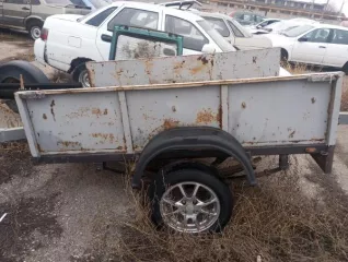 Объект конструктивно схожий с автомобильным прицепом КМЗ 8284 с изготовленным на раме идентификационным номером «0011442» Местонахождение:  лот № 1 - Самарская обл., г. Самара, ул. Юзовская, д.1. Лот № 1 может быть пригоден для использования по прямому назначению после его дооснащения (ремонта) до…