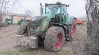 Трактор тип 3, код 62, серия РТ №7999, марка Беларус-1025, 2008 г.в., зав. №10304741; Пожарная машина 5662АВ АЦ 6.0.-100 (4320) VIN X895662AB60AJ2027 ГРЗ Х622ОН62, 2006 г.в.; Погрузчик ПКУ 0,8 с захватом; Вилы на Manitou; Токарный станок; Таль электрическая; Сверлильный станок; Шнек погрузочный…