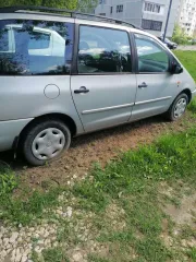 Volkswagen Sharan GL 1996, легковой автомобиль, марка: VOLKSWAGEN, модель: SHARAN GL, год изготовления: 1996, цвет: серый, VIN: WVWZZZ7MZTV033032, ПТС: 18 ТВ № 183309, г/н: В190ВУ777, разрешенная максимальная масса 2350 кг, масса без нагрузки 1640 кг. С имуществом, являющимся предметом торгов…