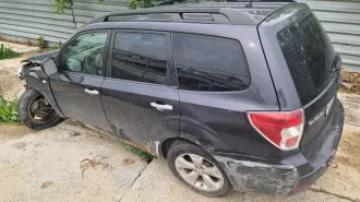 Subaru Forester 2008 года, VIN JF1SH9LL59G012158. Автомобиль после ДТП, не на ходу, двигатель не заводится. Пробег 228 196 км.