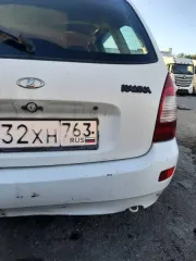 ВАЗ 111730 Лада Калина 2009 года, госномер К132ХН763, VIN XTA11173090044797. Имеет видимые дефекты: коррозия элементов кузова, повреждения ЛКП, повреждение заднего бампера, разрушение переднего бампера, вмятины на капоте и переднем левом крыле. Разрушение наружной ручки задней двери слева. АКБ…