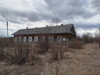 1/4 доля квартиры, 27 кв.м, Великий Устюг. 1/4 Доля в праве общей долевой собственности на помещение, назначение: жилое, площадь 27,0 кв.м., кадастровый №35:10:0106002:183, адрес: Вологодская область, Великоустюгский муниципальный район, городское поселение город Великий Устюг, город Великий Устюг…