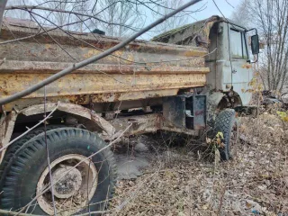 Автомобиль КАМАЗ 5410 VIN Отсутствует, г.в. 1990  Автомобиль ВАЗ 21124 VIN ХТА 21124080514861, г.в. 2007  Автомобиль МАЗ 5334 ТЗА 7 VIN Отсутствует, г.в. 1988  Автомобиль МАЗ 5551 VIN ХТМ555100Р0043052, г.в. 1995  Полуприцеп  ТЦ 25  96012 VIN ХЗW96012010000035, г.в. 2001