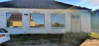 Нежилое здание (магазин) площадью 135.2 кв.м., назначение: нежилое, количество этажей: 1, этаж: 1. Адрес: Россия, Волгоградская обл., Алексеевский р-н, ст-ца Аржановская, дом 117. Кадастровый номер: 34:01:130001:705. Ознакомление с имуществом производится по указанному адресу с момента публикации…