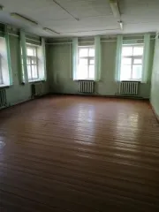 Земельный участок 623 кв.м и нежилое здание 368,8 кв.м, Архангельская область. Земельный участок площадью 623 кв.м, кадастровый номер 29:05:130109:5 (реестровый номер федерального имущества P11770003970), категория земель – земли населенных пунктов, вид разрешенного использования – для…