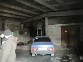 Легковой автомобиль ВАЗ 21074, 2001 г.в. (двигатель требует кап. ремонта, требуется замена карбюратора, шаровых; резина изношена). Автомобиль