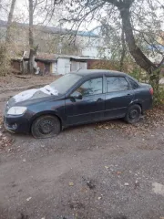 Lada Granta 2012 года, 87 л.с., пробег 250000 км. Цвет серо-синий, VIN XTA219000C0071668, ПТС 63НО487673, госномер Н013АЕ70. Бензиновый двигатель 1.6 л (1596 куб. см), мощность 64 кВт (87 л.с.), экологический класс 4. Разрешенная максимальная масса 1560 кг, снаряженная масса 1160 кг. Произведен в…
