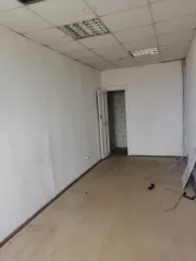 Нежилое помещение 18.8 м² Ханты-Мансийский АО Помещение с кадастровым номером 86:20:0000000:11230 площадь 18.8 по адресу Ханты-Мансийский автономный округ - Югра, г Нефтеюганск, ул Нефтяников, строен 26, пом 15 Назначение нежилого помещения: нежилое, по назначению Общая площадь: 18.8 Общие сведения…