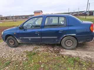 Renault Clio AU14, гос. знак К039ТТ150, VIN: VF1LB030525479718, цвет синий, 2001 год выпуска. Транспортное средство имеет следующие технические неисправности: необходим ремонт ДВС и КПП, необходима замена ходовой части автомобиля
