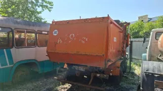 Специализированный мусоровоз, 2002 Специализированный мусоровоз с боковой загрузкой, идентификационный номер (VIN) XVL48321020000196, год изготовления-2002, модель, № двигателя 51300Н 21018101, шасси (рама) № 33070020827784, цвет кузова жёлто - белый, государственный регистрационный знак В796СК75…