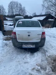 Автомобиль LADA 219010. Государственный регистрационный знак Е292ХК159. VIN ХТА21901060403288. Тип ТС легковой седан. Год выпуска 2016. Цвет белый. ПТС 630Е 370108. СТС 99 60 647628. Требуется капитальный ремонт двигателя. Автомобиль после аварии. Автомобиль не на ходу.