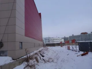 Земельный участок из земель населенных пунктов - под зданием пилорамы, общей площадью 168,0 кв.м., кадастровый номер 49:09:030203:122. Местоположение установлено относительно ориентира, расположенного за пределами участка. Почтовый адрес ориентира: г. Магадан, ул. Пролетарская, д. 43. Нежилое…