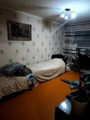 Квартира 50.4 кв. м, Орловская область, город Орёл, улица Орловских Партизан, дом 3, квартира 130. Кадастровый номер 57:25:0040224:347, общая площадь 50.4 кв. м, вид права – собственность.