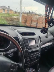 Kia Sorento, 2018. Автомобиль марки Kia модель Sorento 2018 г.в., VIN-номер XWEKU814DHC006247. С имуществом можно ознакомиться в рабочие дни по адресу: Республика Башкортостан, Уфимский район, село Зубово, предварительно согласовав с организатором торгов время и дату, направив запрос по адресу…