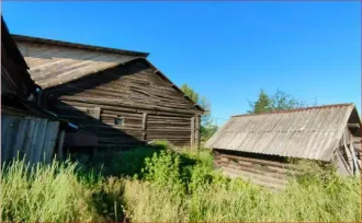 Дом 38,6 кв.м. и земельный участок 1500 кв.м. в Свердловской области, село Лая, улица Береговая, дом 2. Жилое здание, кадастровый номер: 66:19:2201005:270. Земельный участок, категория земель: Земли населенных пунктов, разрешенное использование: для ведения личного подсобного хозяйства, кадастровый…