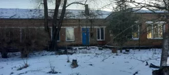 Нежилое здание с кадастровым номером 61:06:0060209:131 площадью 375,2 кв. м., расположенное по адресу: Ростовская область, Веселовский р-н, х. Красное Знамя, пер. Школьный, 7 иземельный участок с кадастровым номером 61:06:0060209:12 площадью 5600 кв. м., расположенный по адресу: Ростовская область…