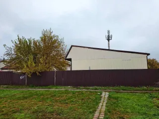 Здание 511 кв.м. и право аренды земельного участка 801 кв.м. в Краснодарском крае. Здание нежилое, площадью 511 кв.м., кадастровый номер 23:50:0301090:37, адрес: Краснодарский край, Тихорецкий район, г. Тихорецк, ул. Паровозная, 2в. Право аренды земельного участка площадью 801 кв.м., категория…