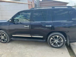 Toyota Land Cruiser 200, VIN JTMCV02J604300400, 2020 г.в.