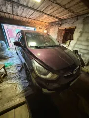 Хендай Солярис, цвет: фиолетовый, VIN: Z94CU41DACR154349, ПТС: 50 РТ 555557, г/н: Т975ВХ550. Состояние: на ходу. Комплектация: гидроусилитель, 4 электростеклоподъёмника, кондиционер, подогрев передних сидений. Описание: Машина в хорошем состоянии, по кузову есть небольшая коррозия. Лобовое стекло…