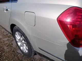 NISSAN TEANA 2007 Nissan Teana, 2007 года, 173 лс, 250000 км, АКПП Автомобиль марки НИССАН ТЕАНА 2.3, 2007 года выпуска, (VIN) JN1BAUJ31U0305586. Сочится масло из под прокладки клапанной крышки, расположенной под коллектором. Остальные недостатки на фото. Со слов Должника машина в родной краске…