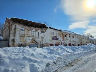 Нежилое помещение, 978 кв.м, Рязанская обл, Касимовский р-н, помещение с кадастровым номером 62:04:0020103:1294; по адресу: Рязанская обл, Касимовский р-н, Елатомское городское поселение, рп Елатьма, пл Ленина, д 5, пом Н9; площадь 978,0 кв.м; назначение: нежилое; наименование: нежилое помещение…